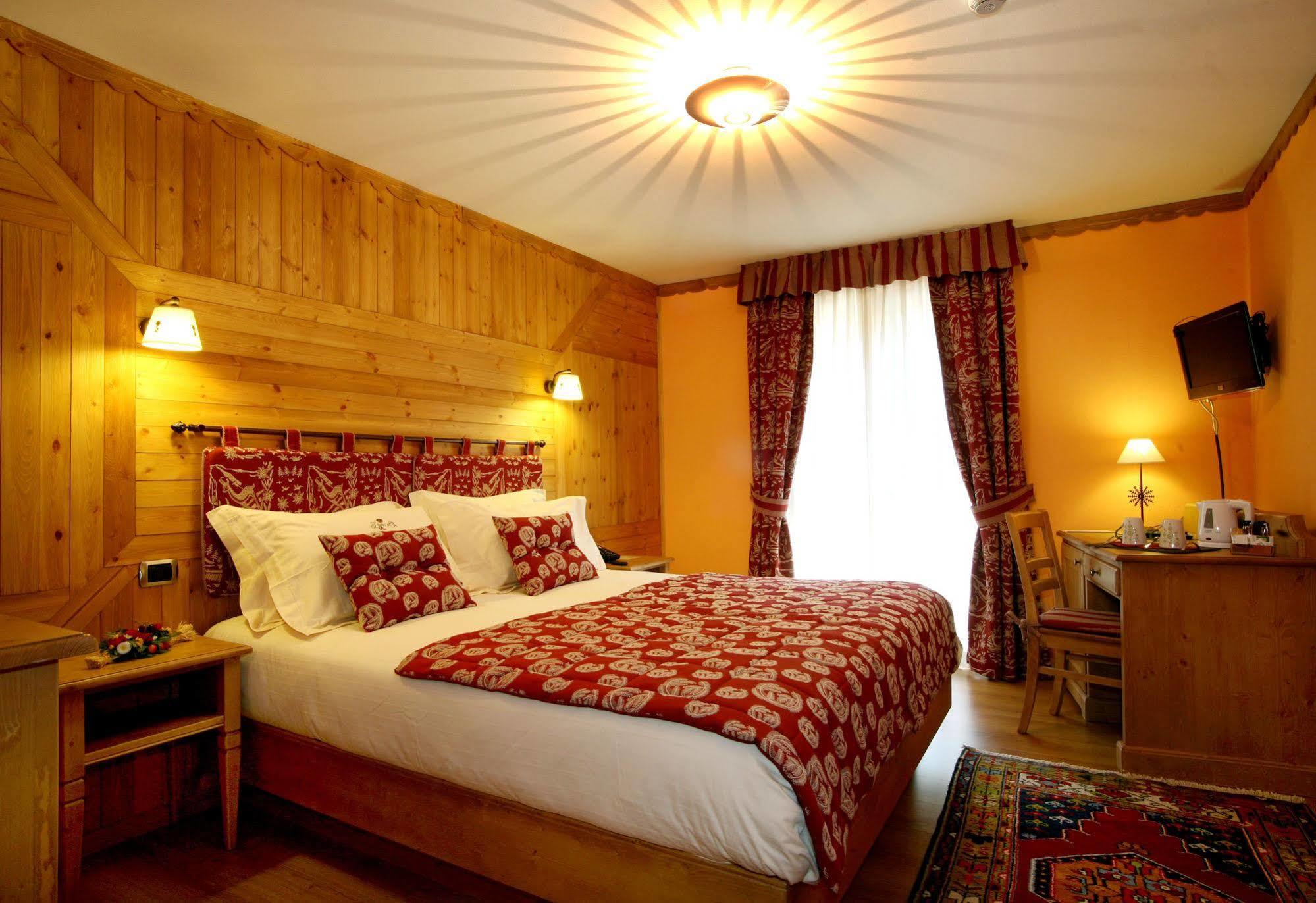 Hotel Boton D'Or & Wellness A La Thuile Kültér fotó
