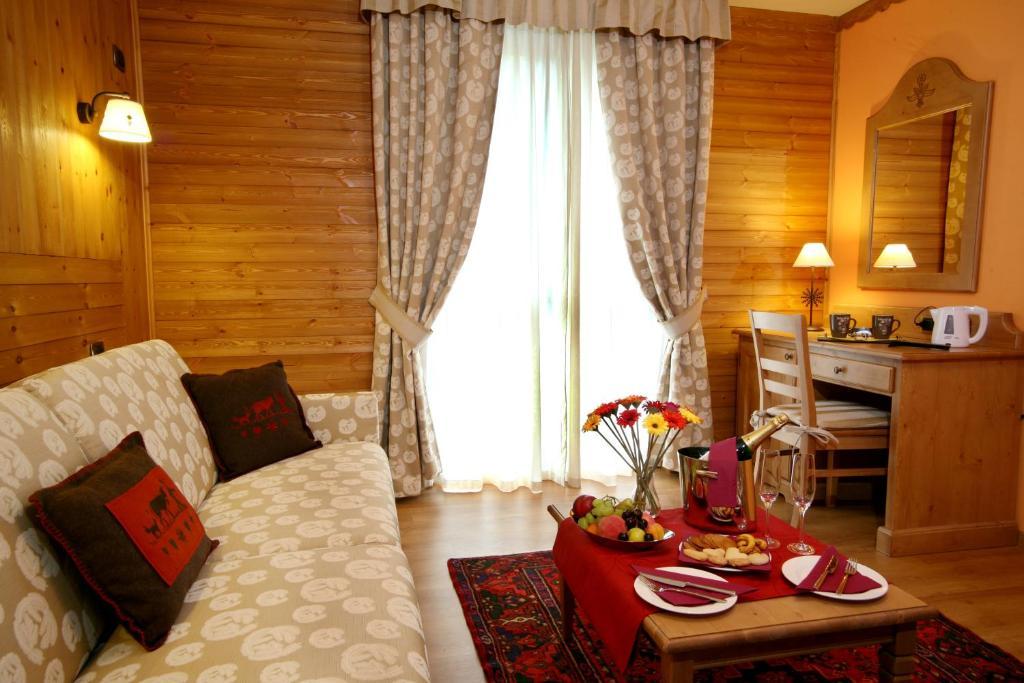 Hotel Boton D'Or & Wellness A La Thuile Kültér fotó